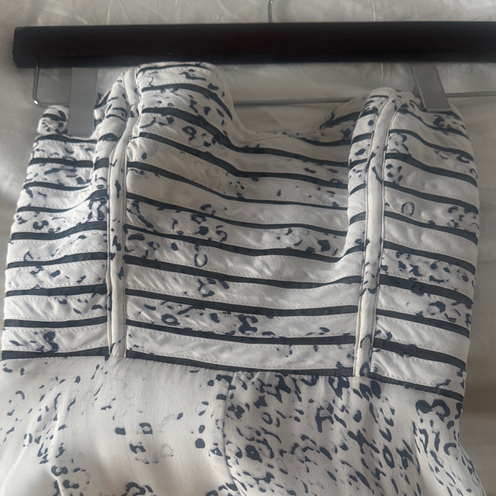 Alice + Olivia White and Black Strapless Dress